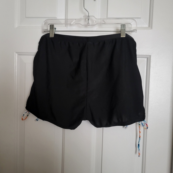 Halter Tankini Set - Picture 3 of 10